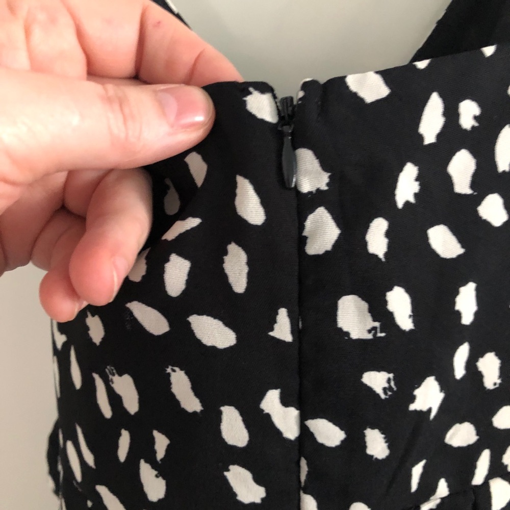 💰3 for$15) size 8 Black & white Pant Suit with pockets - Picture 3 of 8